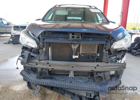 2019 Subaru Ascent Limited z USA, uszkodzony, nr VIN 4S4WMAJD7K3443118